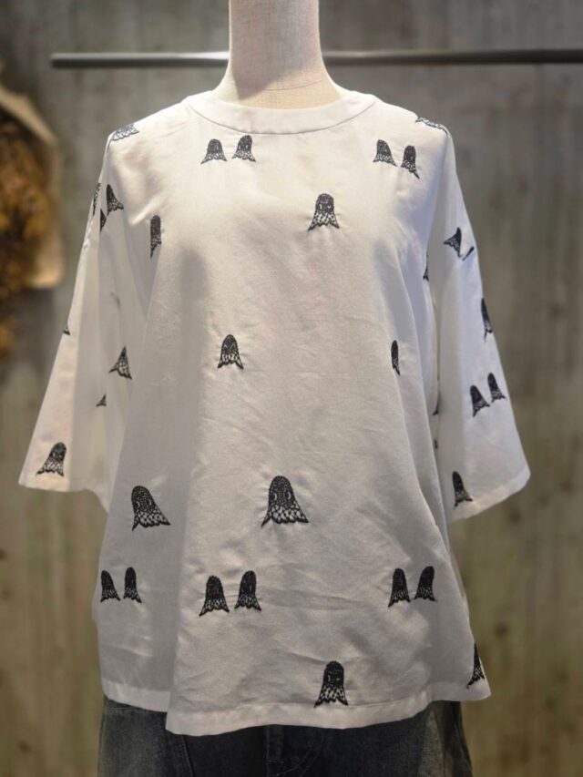 minä  perhonen

troll ブラウス
color  white、black

ruusu スカート
color  light beige

🩵HEART🩵
0973-27-6103

#minaperhonen
#ミナペルホネン
#スカート
#日田市
#リミックス