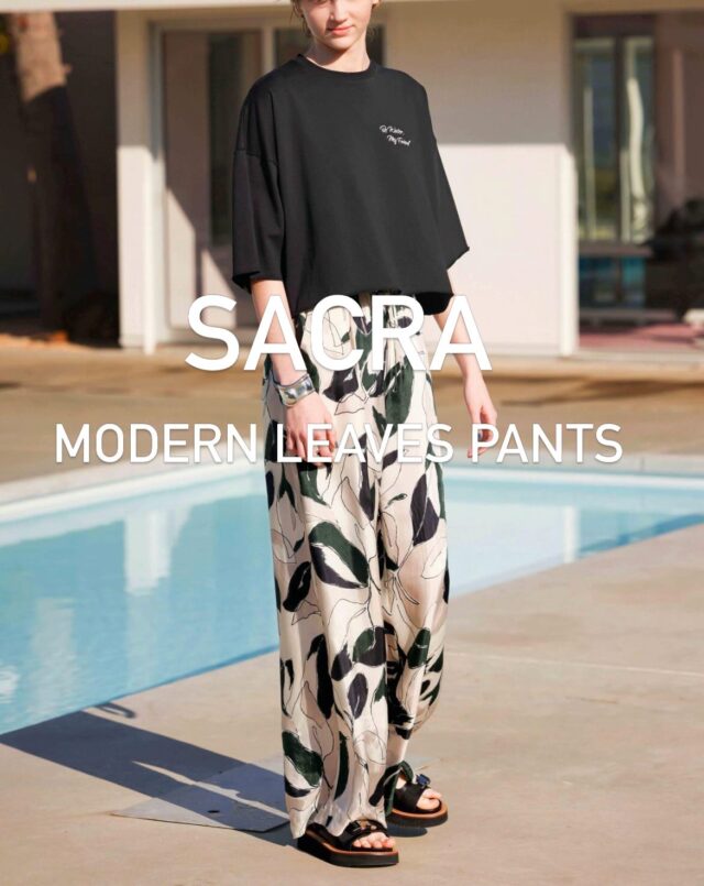 ❤️SACRA❤️

MODERN LEAVES PANTS

SACRAオリジナルプリントのワイドパンツ。

ドローイングタッチとモスグリーンをアクセントにシックな色合いで描かれたリーフ柄が魅力的。

光沢感とドレープ性が特徴のキュプラレーヨン素材がシックな柄を引き立てる。

リラックスムード感じるウエストゴム仕様のワイドパンツは、スタイリングの主役になる一着です。

Thank you for shopping with me❣️
Real buy& wish list 🩵

#sasebo #nagasaki
#佐世保 #sacra 
〒857-0805
  長崎県佐世保市光月町1-18-1F
  R sasebo  tel 0956-59-7288

Mail  r-sasebo@remix-group.com