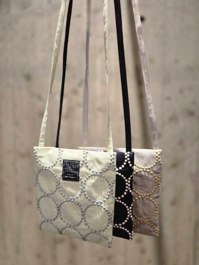 minä perhonen

pocket bag
tambourine
color  mint、light gray、navy
¥8800(税込)

trollブローチ
¥19800(税込)

tambourine ショルダーバッグ
color  light gray、navy
¥34100(税込)

🩵HEART🩵
0973-27-6103

#minaperhonen
#ミナペルホネン
#ショルダーバッグ
#日田市
#heart